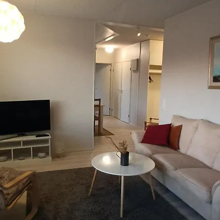 Apartament Pirkkala Keskusta Rauhallinen Kolmio