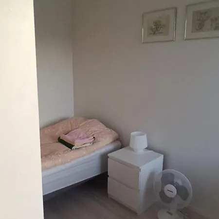 Apartament Pirkkala Keskusta Rauhallinen Kolmio *
