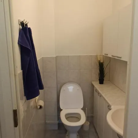 Pirkkala Keskusta Rauhallinen Kolmio * Tampere