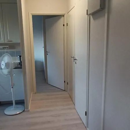 Pirkkala Keskusta Rauhallinen Kolmio Apartament
